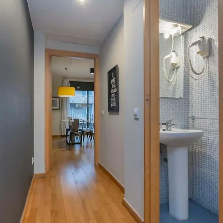 Apartamento 2 Bedroom Duplex With Balcony 4-3