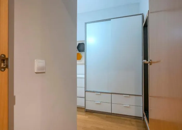 The Collection - 2 Bedroom Duplex With Balcony 4-3 公寓 *